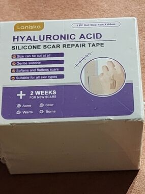 Laniska Hyaluronic Acid Silicone Scar Repair Tape - White/Purple